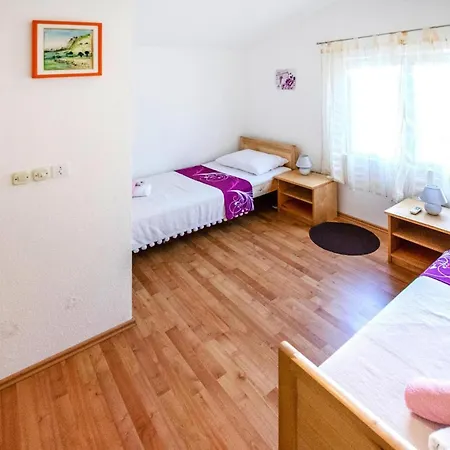 Appartamento In Seline Near Paklenica Park *